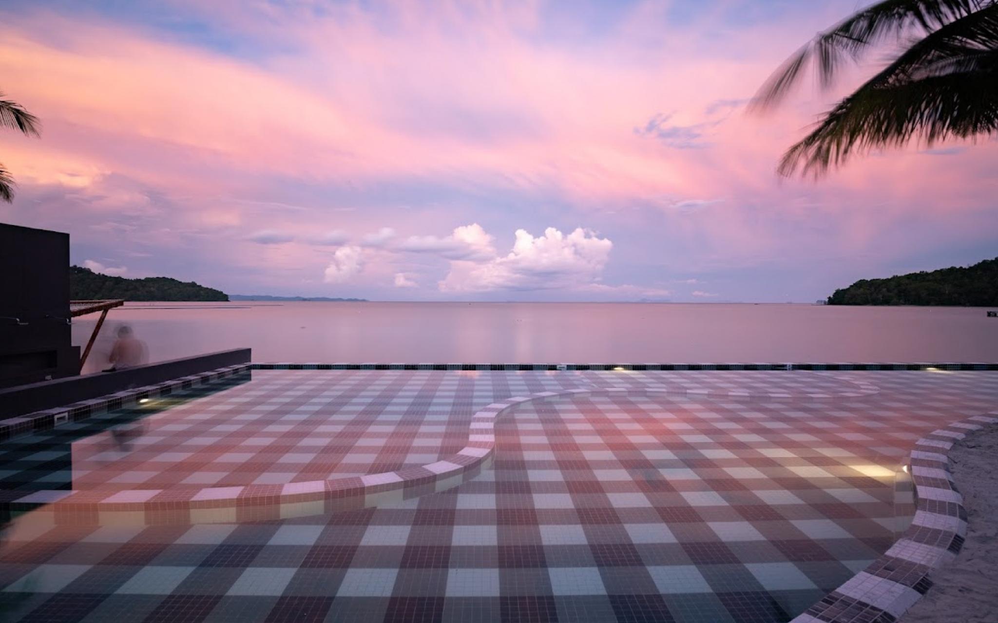 普吉岛福托酒店【SHA Plus+】 布吉 外观 照片 View of the Gulf of Thailand from the hotel