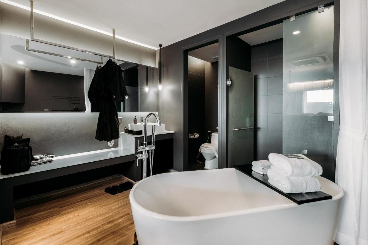 普吉岛福托酒店【SHA Plus+】 布吉 外观 照片 Bathroom